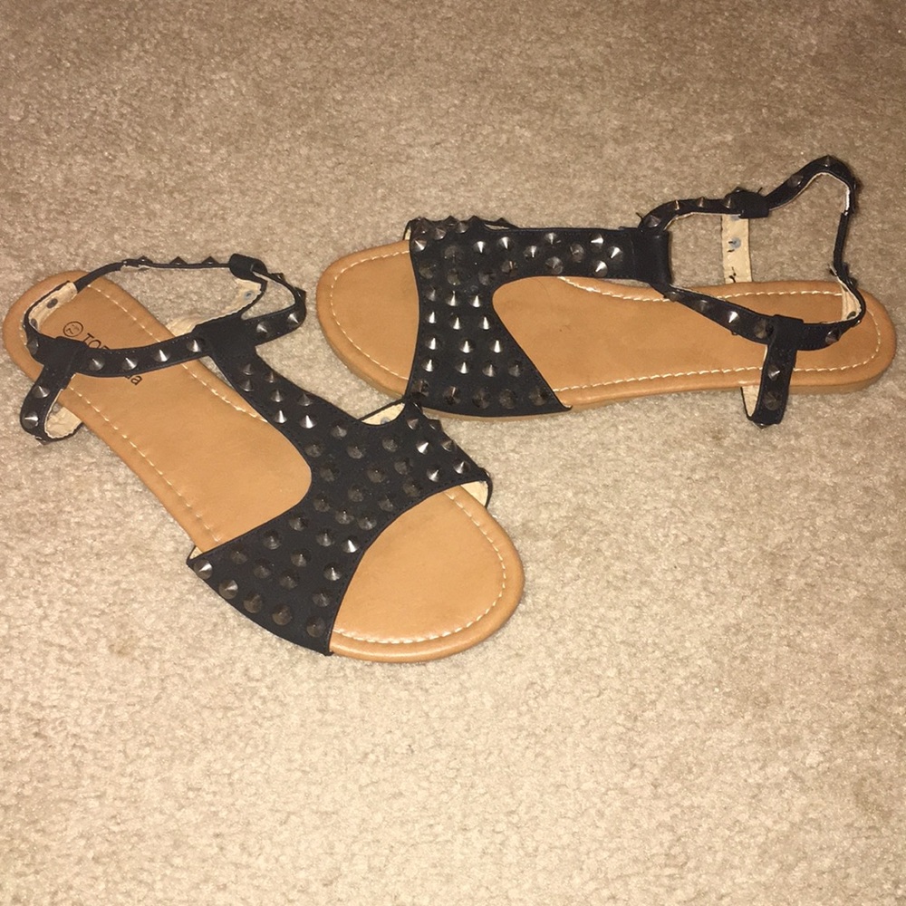 Studded black flat sandal